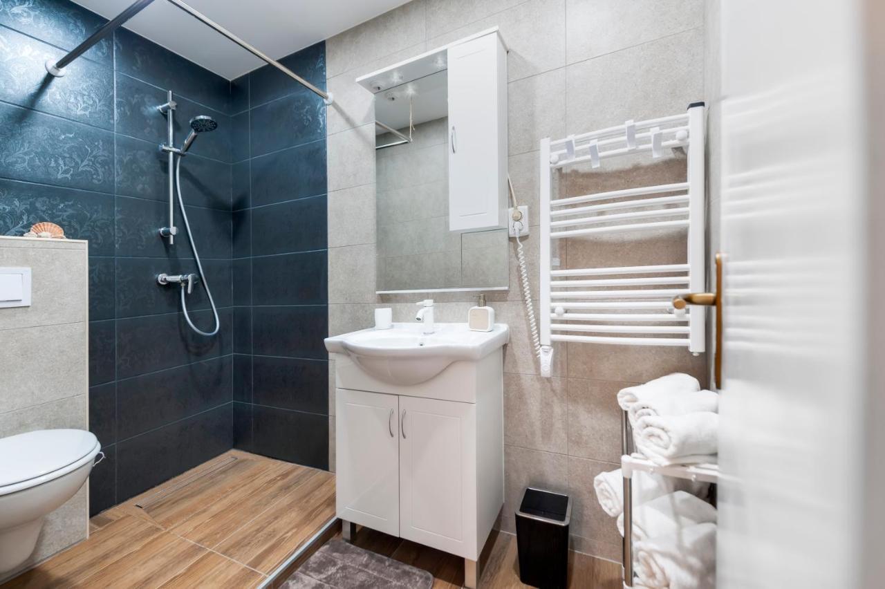 Apartment Sissy روفينج المظهر الخارجي الصورة