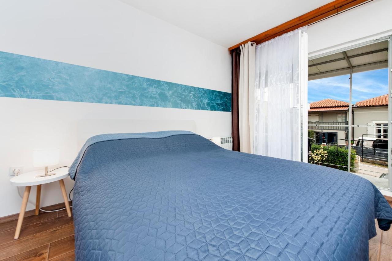 Apartment Sissy روفينج المظهر الخارجي الصورة